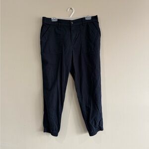 GAP Black Jogger Pants Large